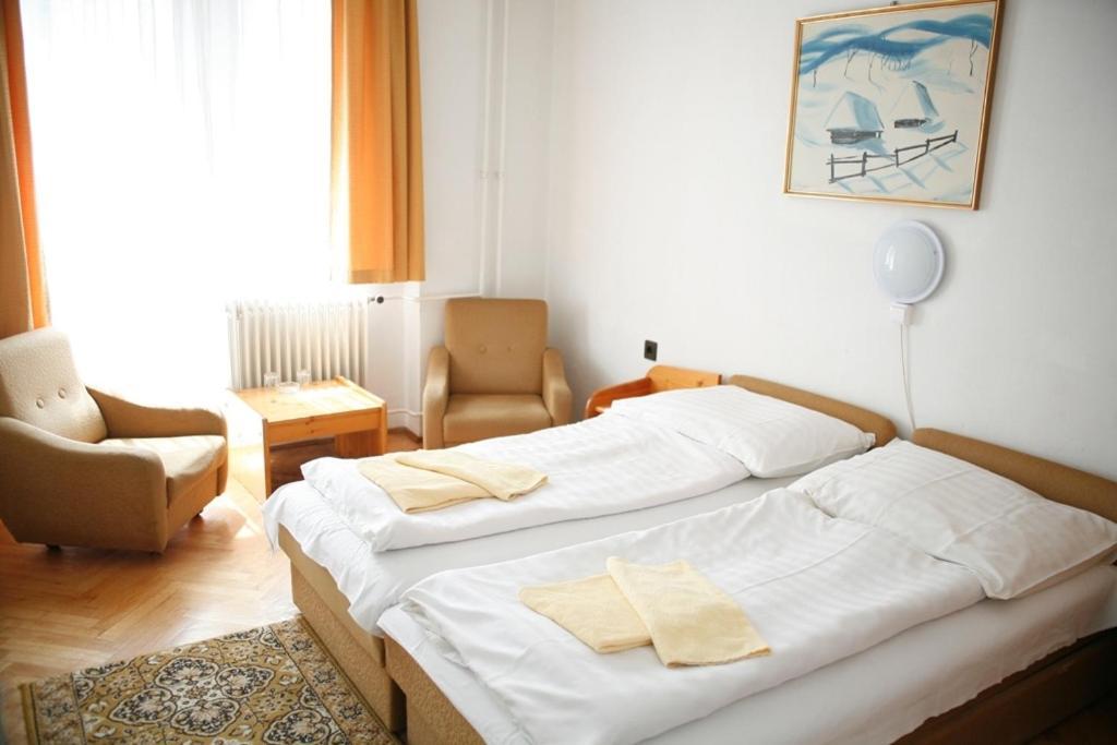 Hotel Bara Gellert Budapeşte Dış mekan fotoğraf